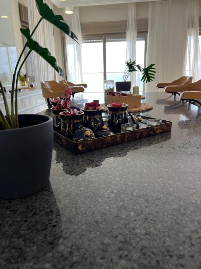 Apartamento Mobersham'S House In Acre Exterior foto